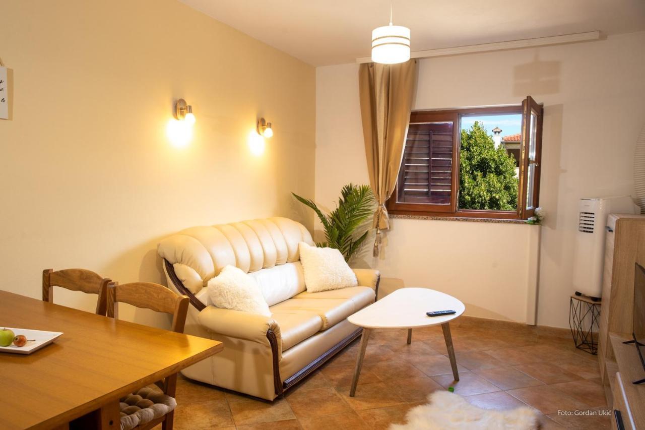 Apartment Midea Rovinj Exterior photo