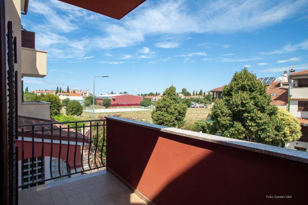 Apartment Midea Rovinj Exterior photo