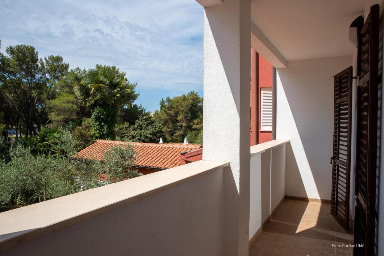 Apartment Midea Rovinj Exterior photo